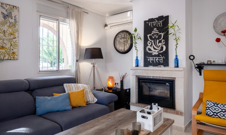 Sale - Villa -
Santa Pola - Gran Alacant