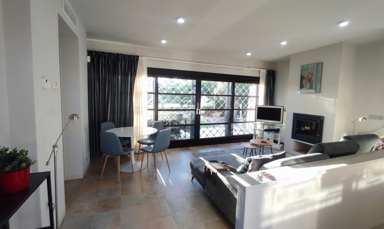 Sale - Villa -
Peraleja Golf Resort