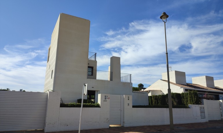 Sale - Villa -
Peraleja Golf Resort