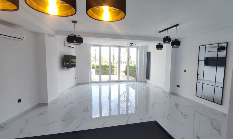 Venta - Apartamento / piso -
Hacienda Riquelme Golf Resort - Hacienda Riquelme Golf Resort - Centre