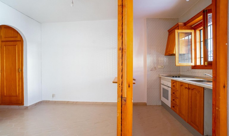 Venta - Apartamento / piso -
Torrevieja - El Chaparral