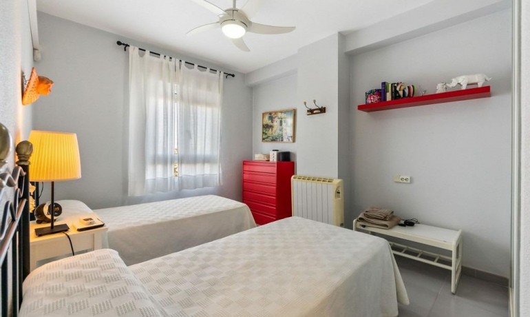 Sale - Apartment / Flat -
Dehesa de campoamor - Altos de campoamor