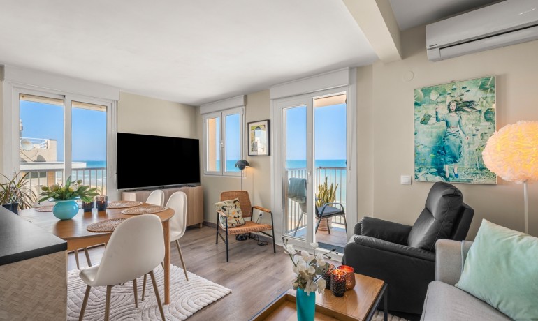 Venta - Apartamento / piso -
Guardamar del Segura - Guardamar