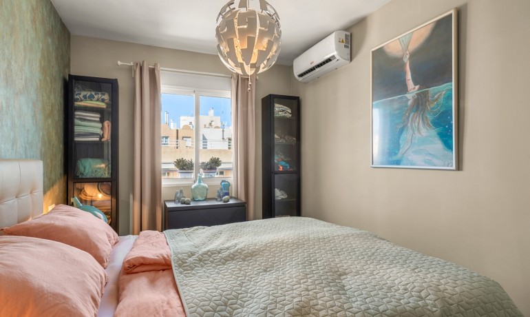 Venta - Apartamento / piso -
Guardamar del Segura - Guardamar