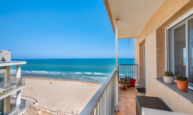 Venta - Apartamento / piso -
Guardamar del Segura - Guardamar