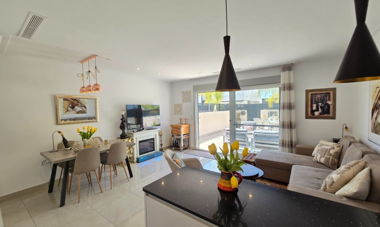 Venta - Townhouse * -
Ciudad Quesada * - Doña Pepa *