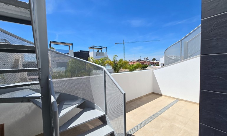 Venta - Townhouse * -
Ciudad Quesada * - Doña Pepa *