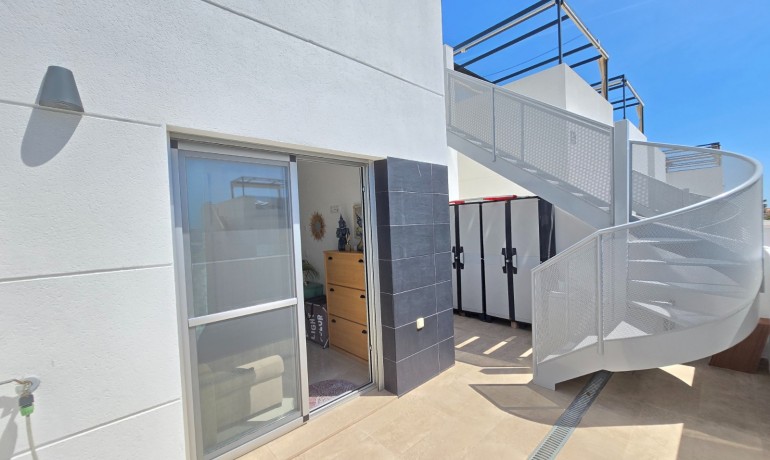 Venta - Townhouse * -
Ciudad Quesada * - Doña Pepa *