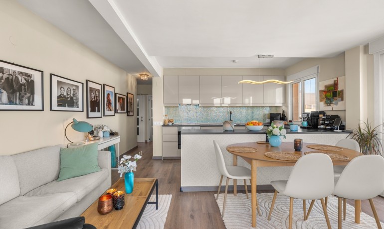 Sale - Apartment / Flat -
Guardamar del Segura - Guardamar