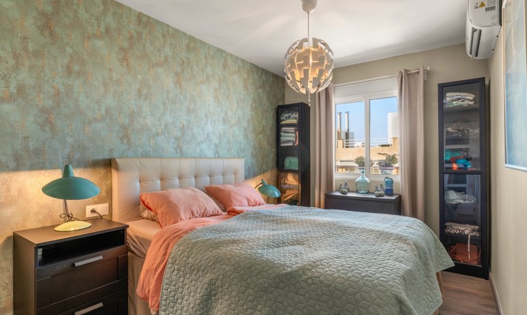 Sale - Apartment / Flat -
Guardamar del Segura - Guardamar