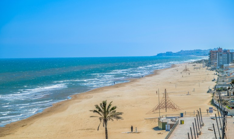 Sale - Apartment / Flat -
Guardamar del Segura - Guardamar