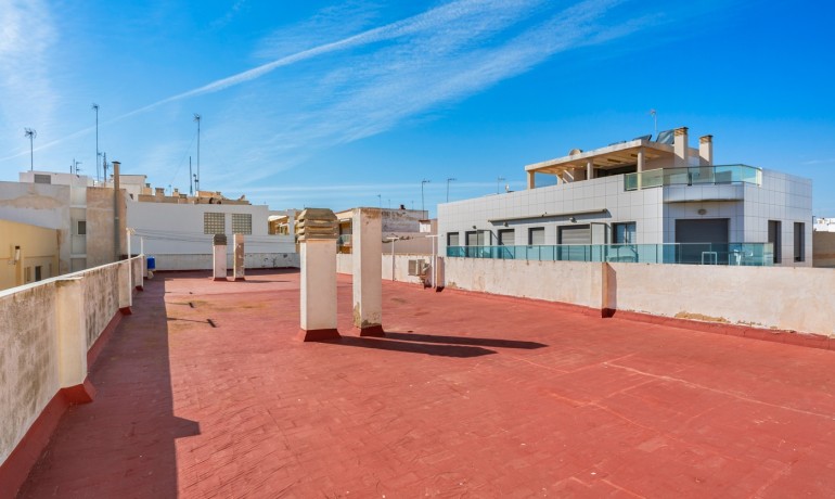 Sale - Apartment / Flat -
Guardamar del Segura - Guardamar