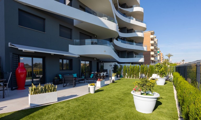 Sale - Apartment / Flat -
Torrevieja - Rocio del Mar