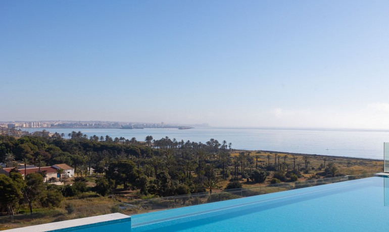 Sale - Apartment / Flat -
Torrevieja - Rocio del Mar