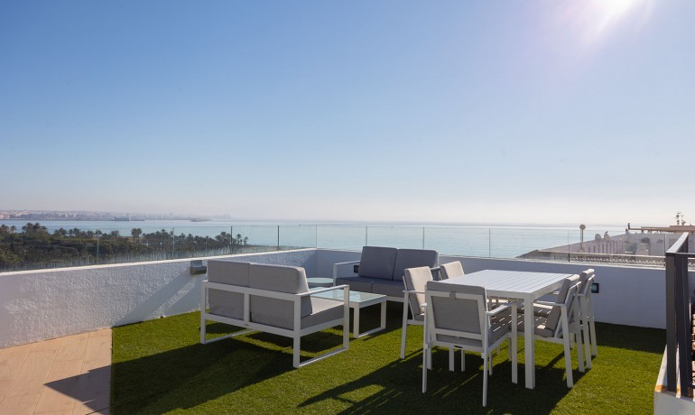 Sale - Apartment / Flat -
Torrevieja - Rocio del Mar