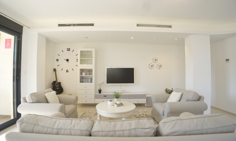 Sale - House -
Orihuela Costa* - La Zenia