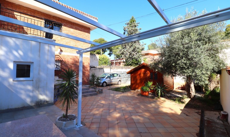 Venta - Apartamento / piso -
Pinar de Campoverde