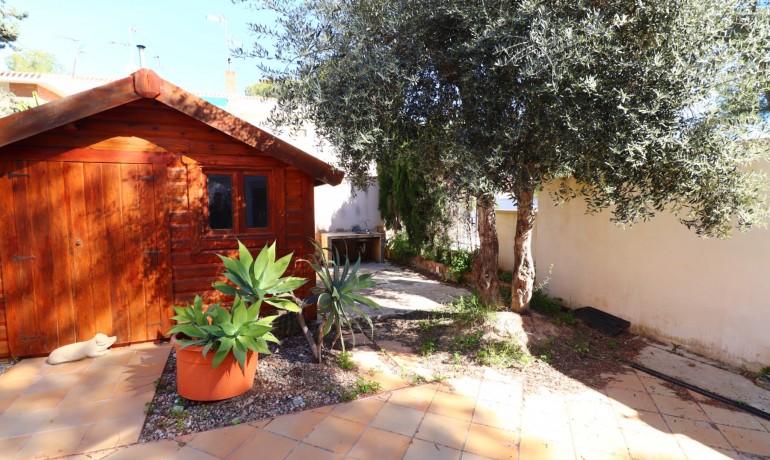 Venta - Apartamento / piso -
Pinar de Campoverde