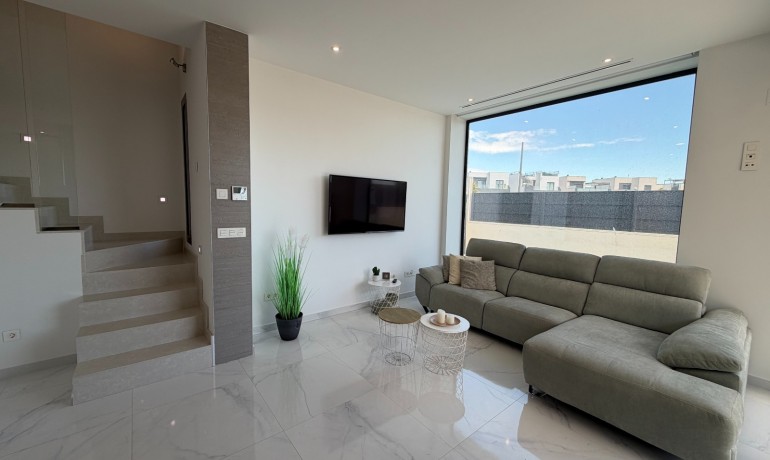 Sale - Villa -
Ciudad Quesada - La Laguna