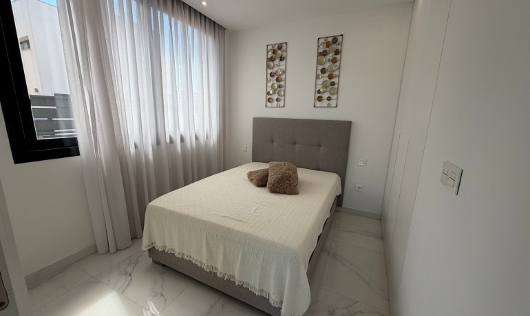 Sale - Villa -
Ciudad Quesada - La Laguna