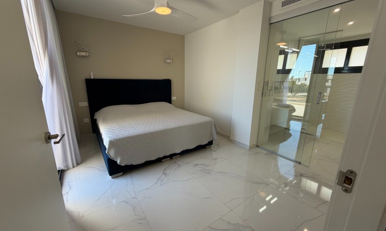 Sale - Villa -
Ciudad Quesada - La Laguna