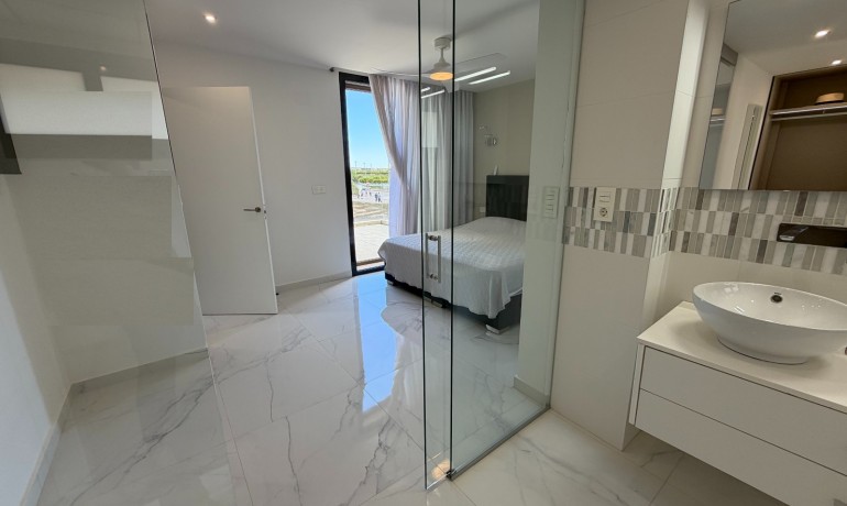 Sale - Villa -
Ciudad Quesada - La Laguna