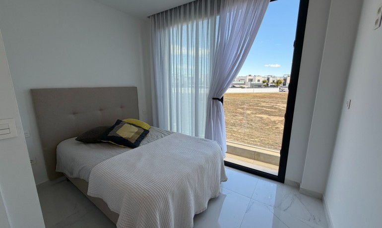 Sale - Villa -
Ciudad Quesada - La Laguna