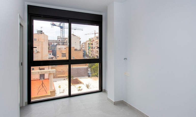 Sale - Apartment / Flat -
Torrevieja - Playa Del Cura