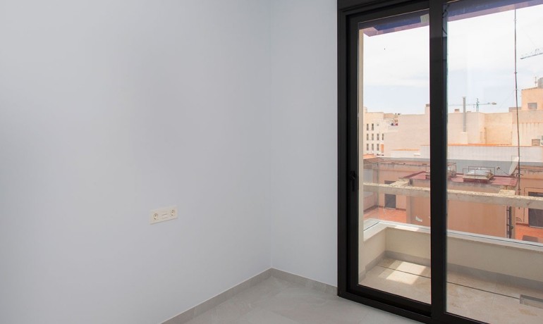 Sale - Apartment / Flat -
Torrevieja - Playa Del Cura
