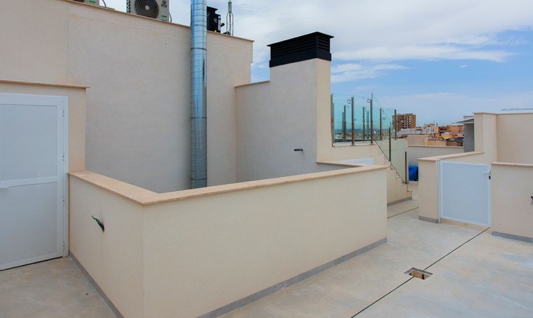 Sale - Apartment / Flat -
Torrevieja - Playa Del Cura