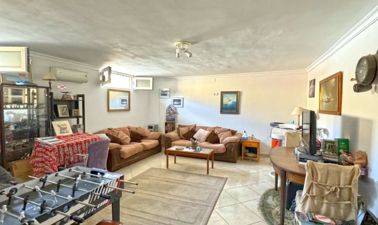 Sale - Villa -
Torrevieja - Los Balcones - Los Altos del Edén