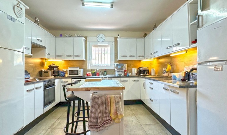 Sale - Villa -
Torrevieja - Los Balcones - Los Altos del Edén