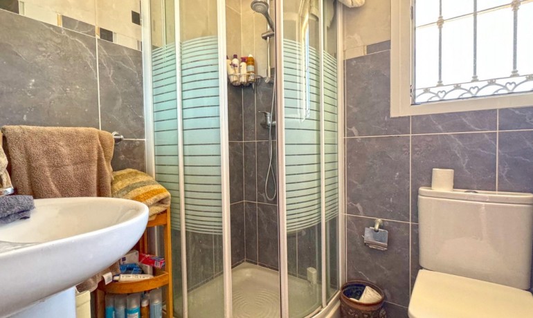 Sale - Villa -
Torrevieja - Los Balcones - Los Altos del Edén