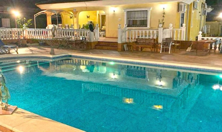 Sale - Villa -
Torrevieja - Los Balcones - Los Altos del Edén