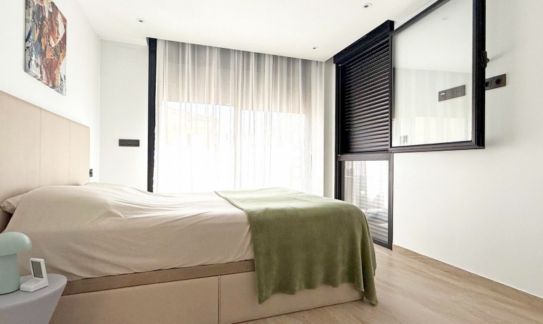 Sale - Villa -
Orihuela Costa - Villamartin