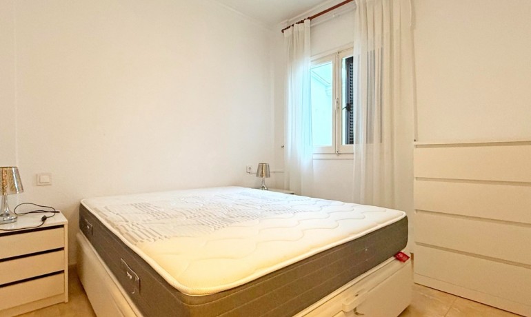 Sale - Apartment / Flat -
Torrevieja - Torrelamata - La Mata