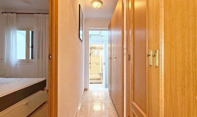 Sale - Apartment / Flat -
Torrevieja - Torrelamata - La Mata