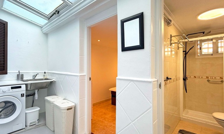 Sale - Apartment / Flat -
Torrevieja - Torrelamata - La Mata