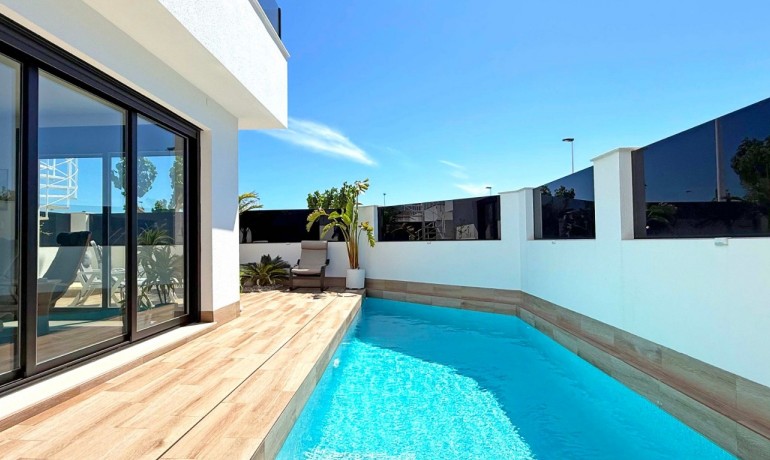 Sale - Villa -
San Pedro del Pinatar - San Pedro del Pinatar - Town