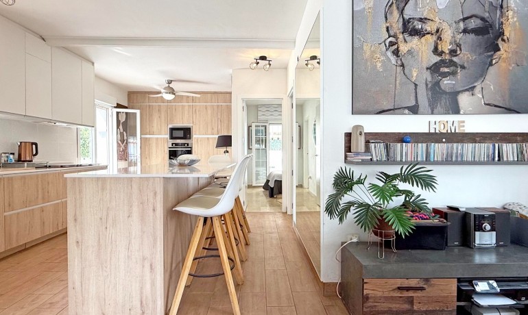 Sale - Villa -
Orihuela Costa - Villamartin