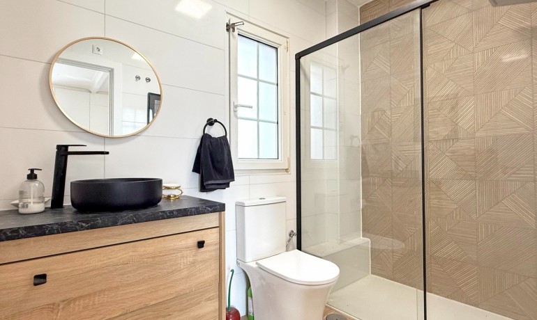 Sale - Villa -
Orihuela Costa - Villamartin