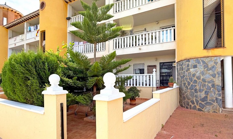 Sale - Apartment / Flat -
Orihuela Costa - Lomas de Cabo Roig