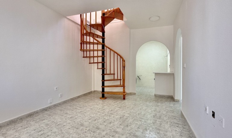 Sale - Apartment / Flat -
Orihuela Costa - Playa Flamenca