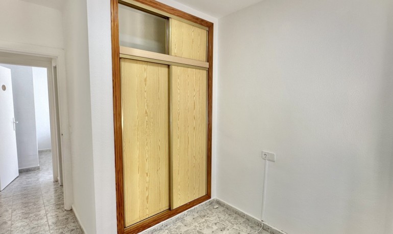 Sale - Apartment / Flat -
Orihuela Costa - Playa Flamenca