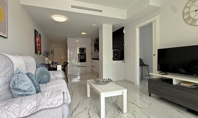 Sale - Apartment / Flat -
Orihuela Costa - Los Altos