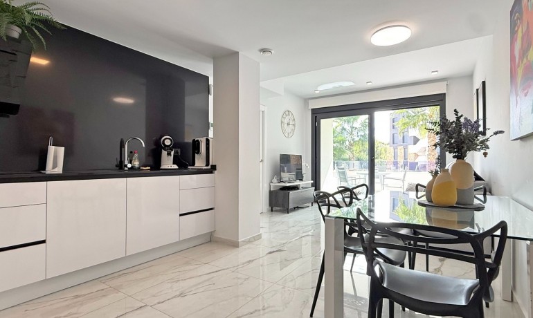 Sale - Apartment / Flat -
Orihuela Costa - Los Altos