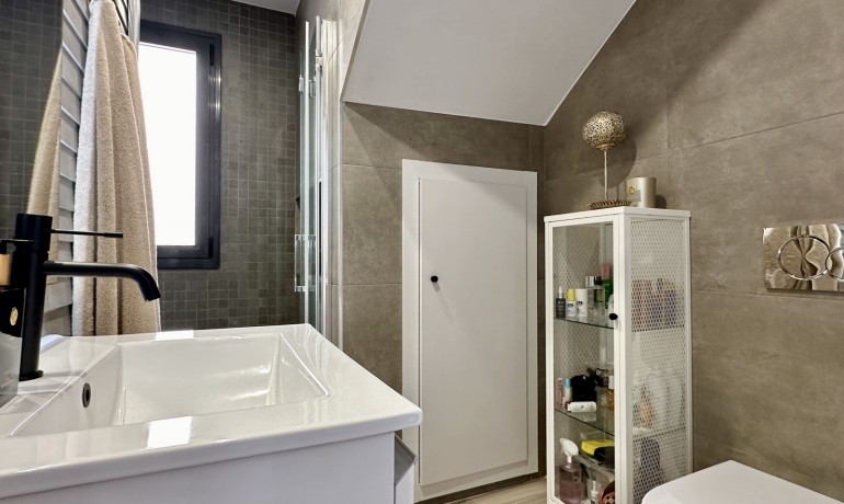 Sale - Villa -
Orihuela Costa - Lomas de Cabo Roig