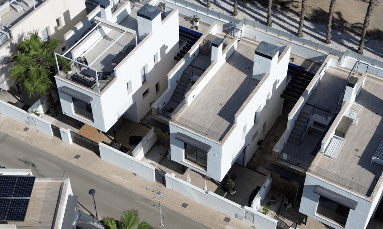 Sale - Villa -
Orihuela Costa - Lomas de Cabo Roig