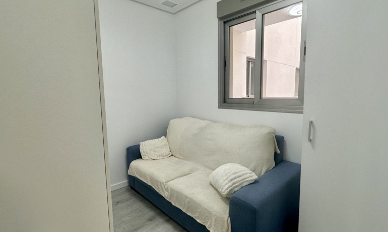 Sale - Apartment / Flat -
Orihuela Costa - Villamartin