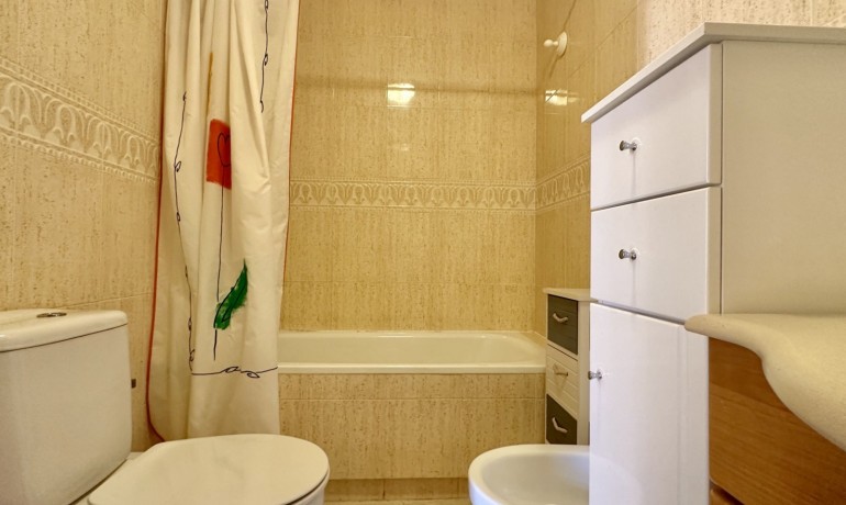 Sale - Apartment / Flat -
Orihuela Costa - Playa Flamenca